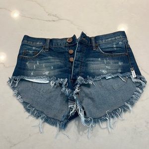 One Teaspoon Denim shorts